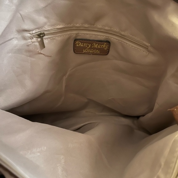 Darcy Marks London Vegan Leather Shoulder Bag‎ - Picture 4 of 6